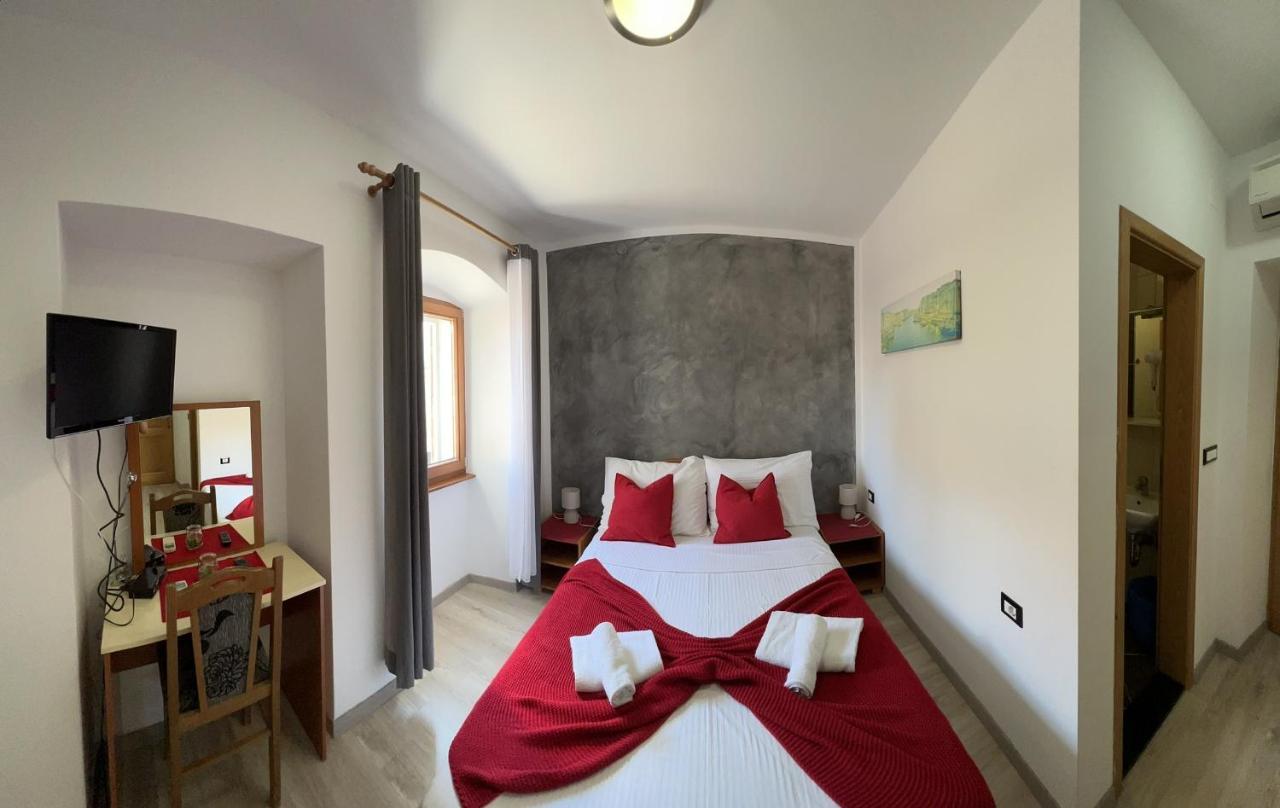 Rooms Valentino بوريتش المظهر الخارجي الصورة